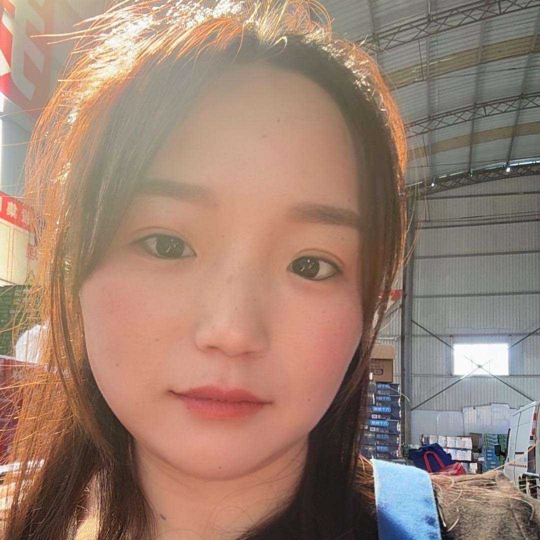 圆圆的妞