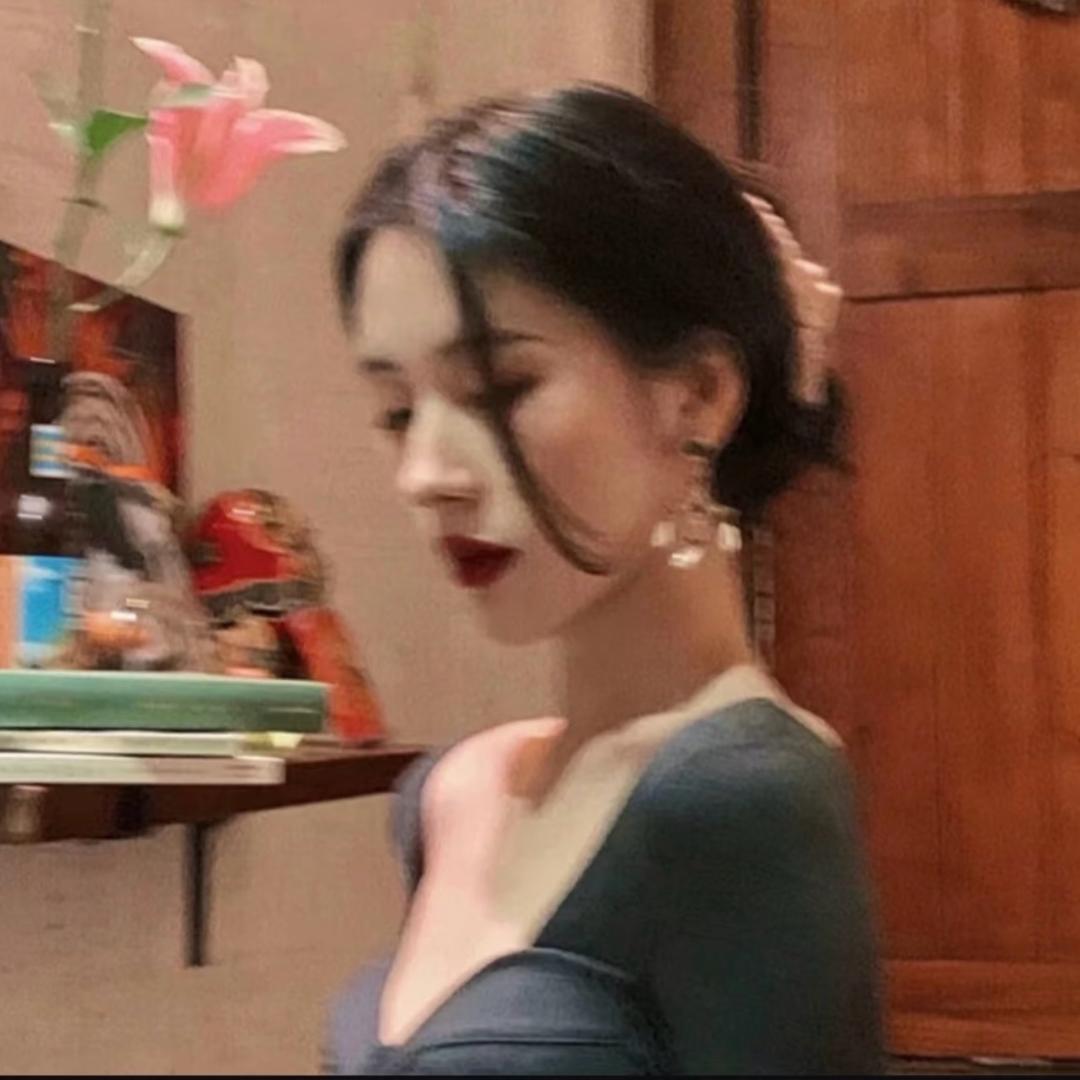 爆炸丽丽