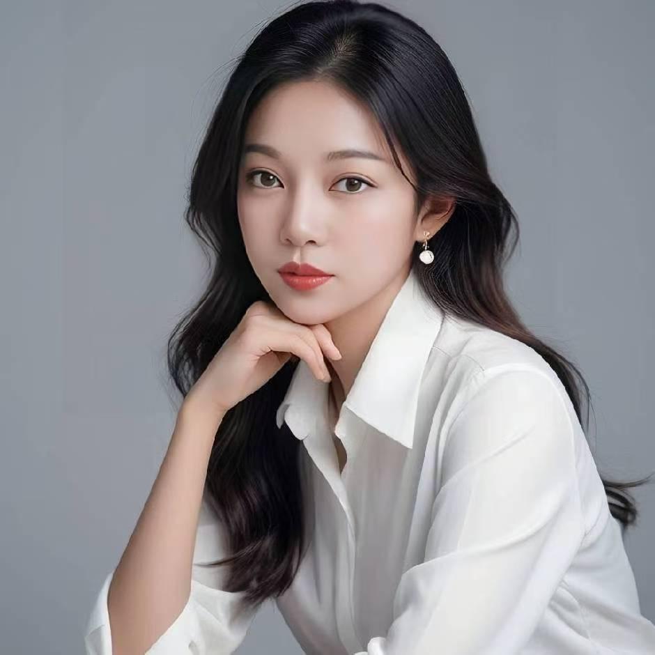 在广西做仿石漆的琪姐