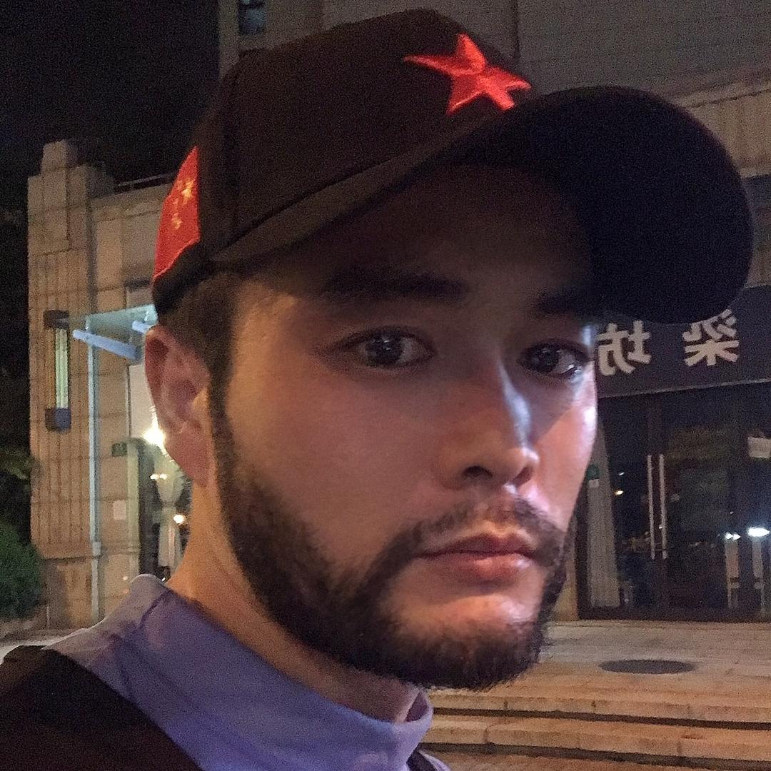 笨笨的先生🔥🏀🏀🏀🔥