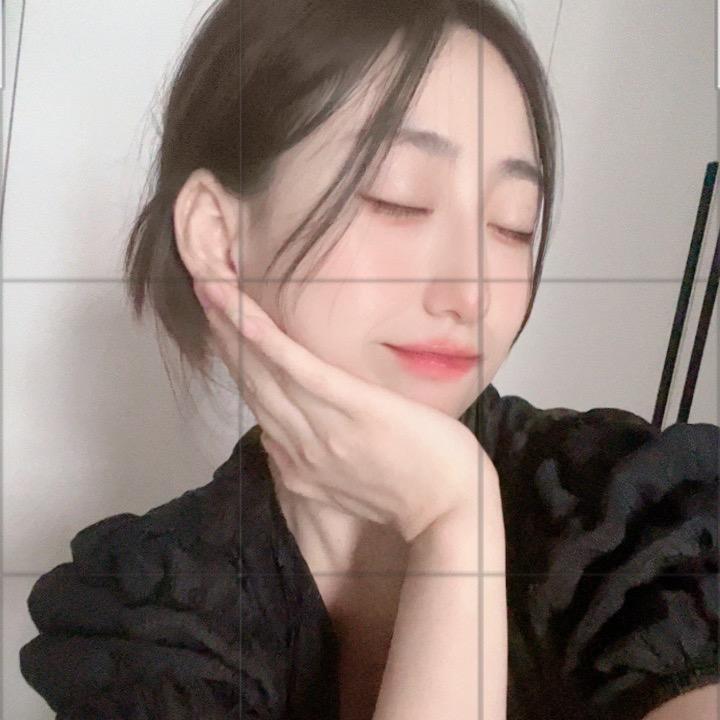小董女士。
