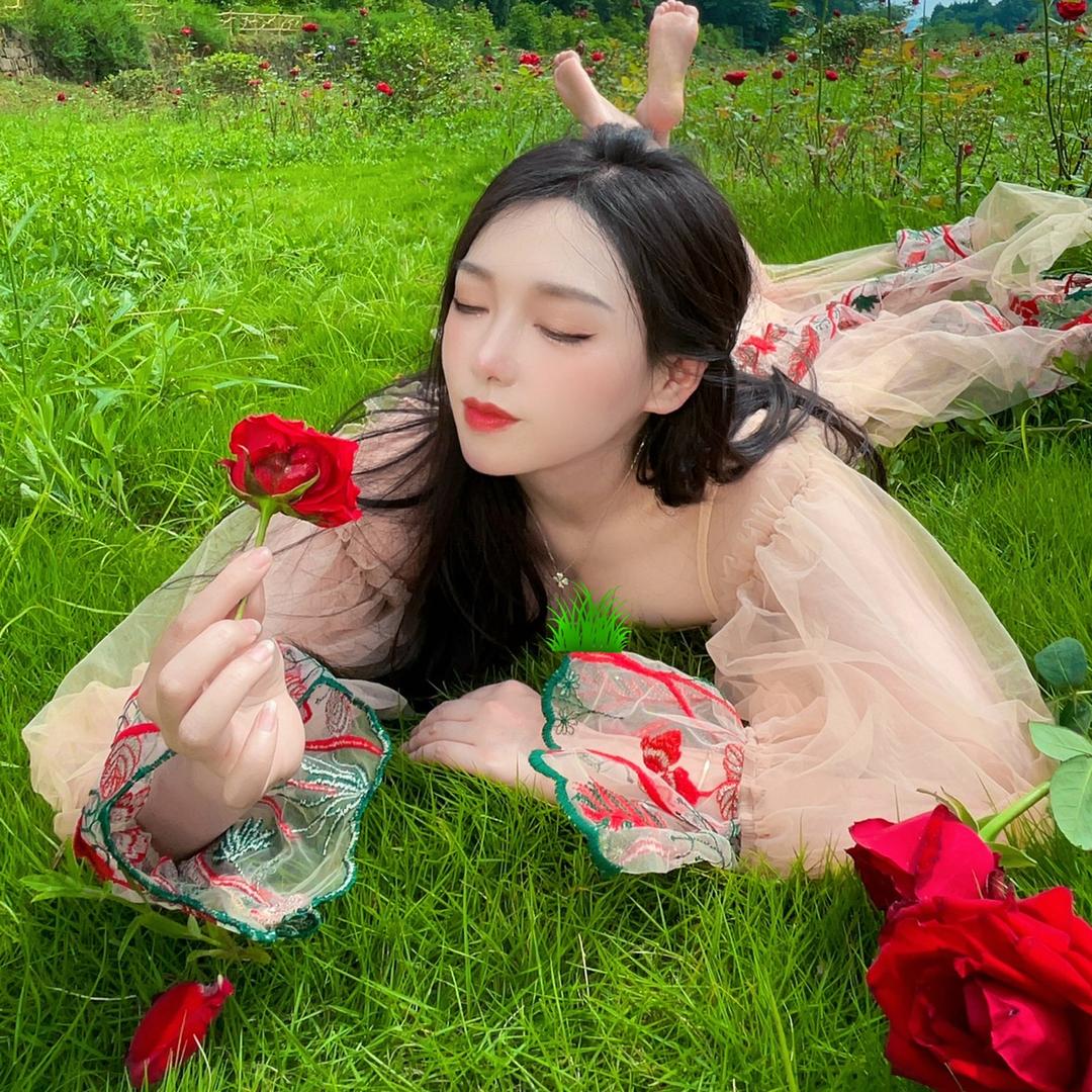 炎佳昕