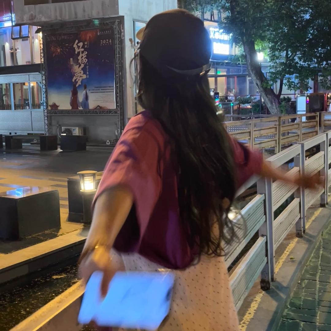 小孙在路上