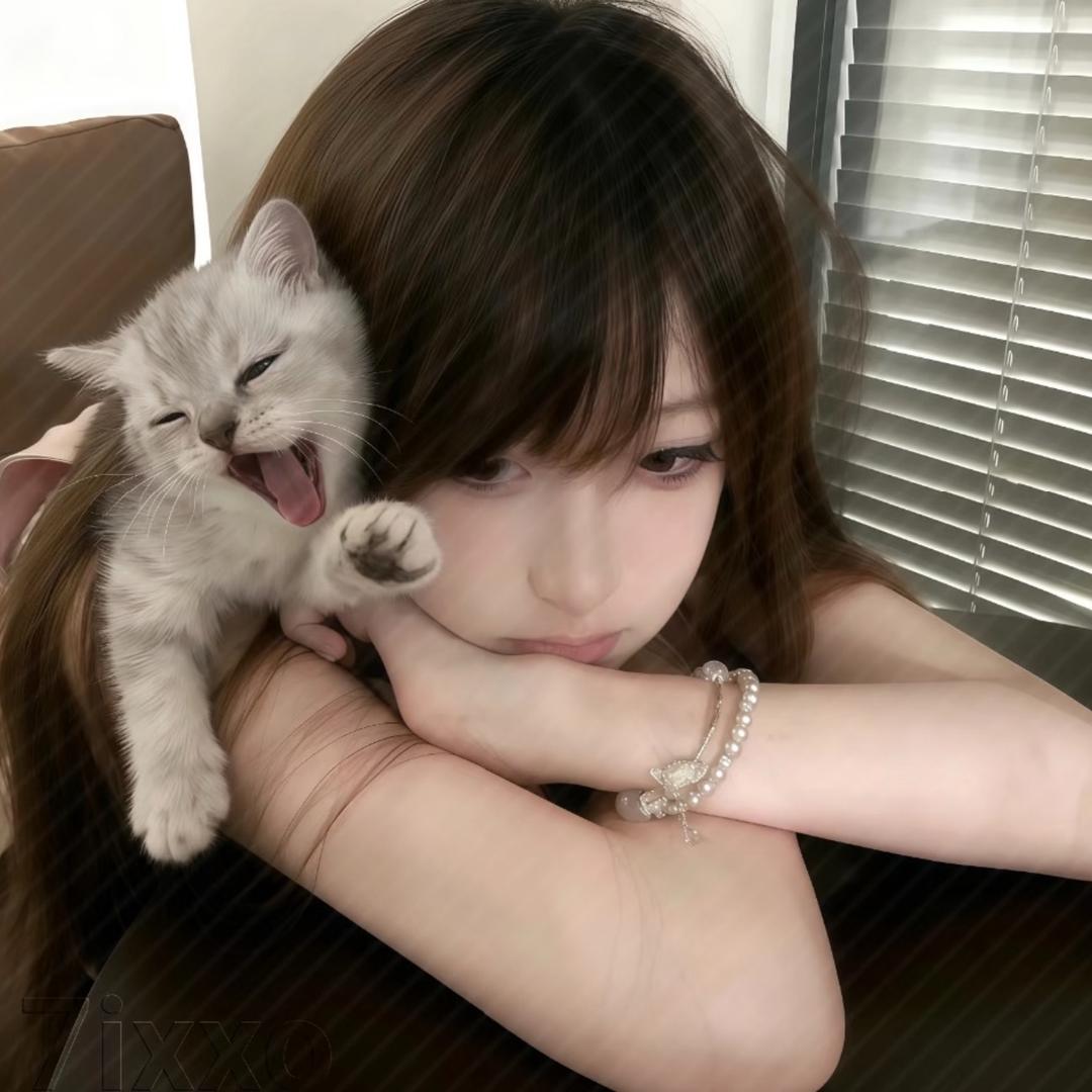 小乖.