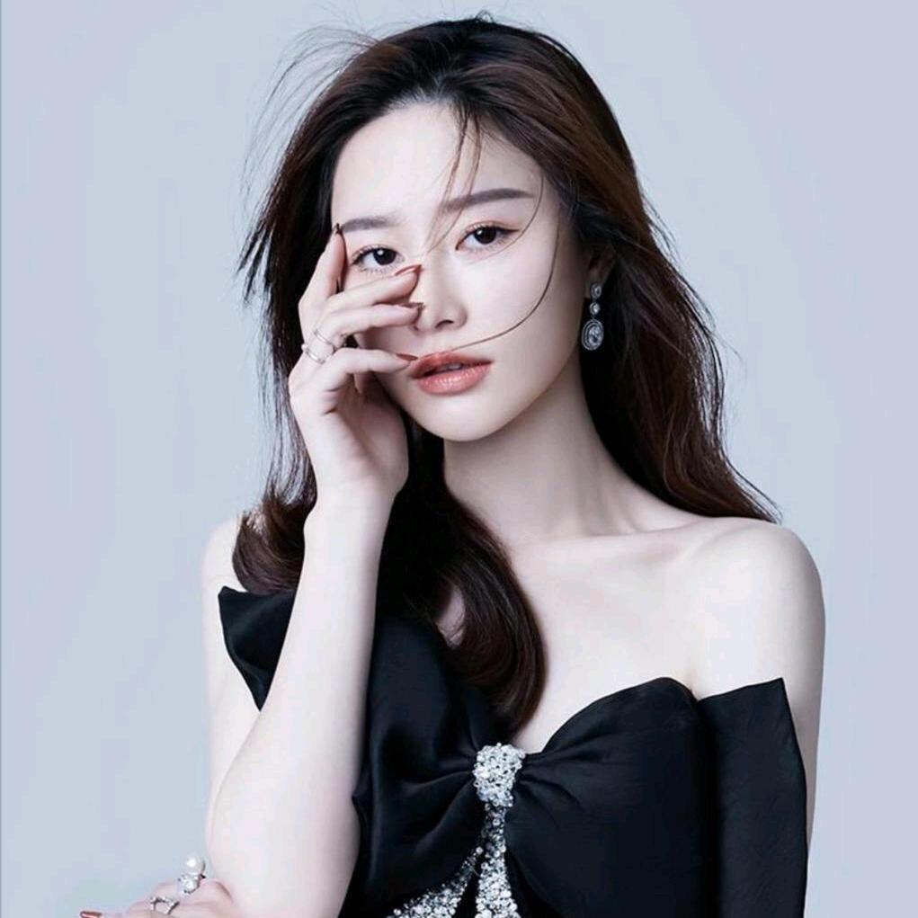 邱莹莹(私服定制)