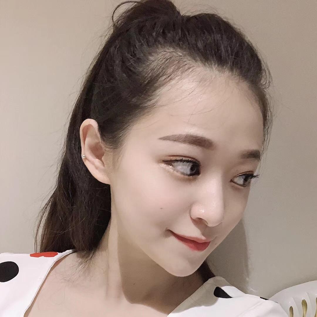 小慧 吖