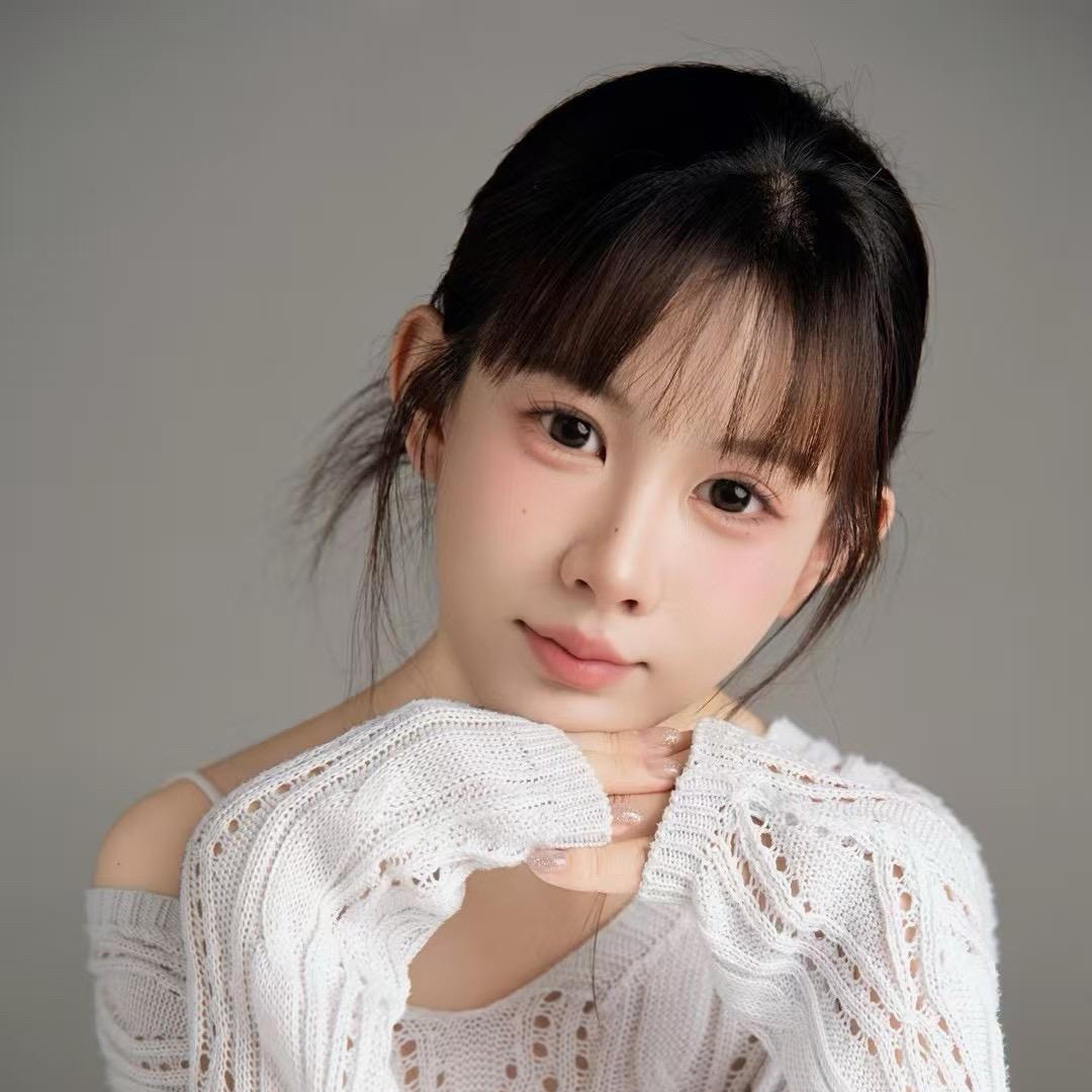 小龙包（不许叫牙老师😡）