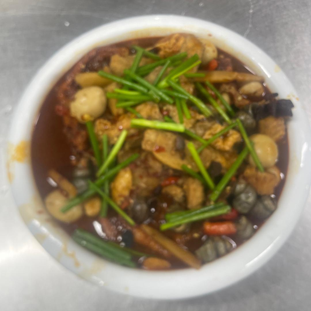 ￴ ￴ ￴￴ ￴ ￴￴海阔天空