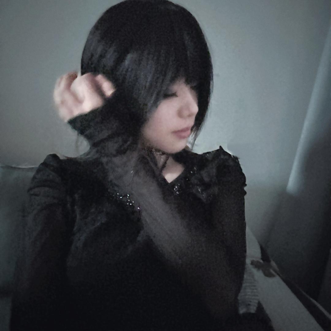 草莓不当神算子