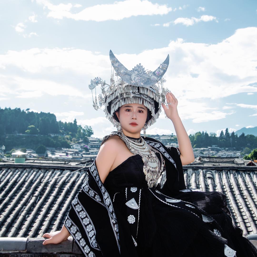 壹禾女装买手店