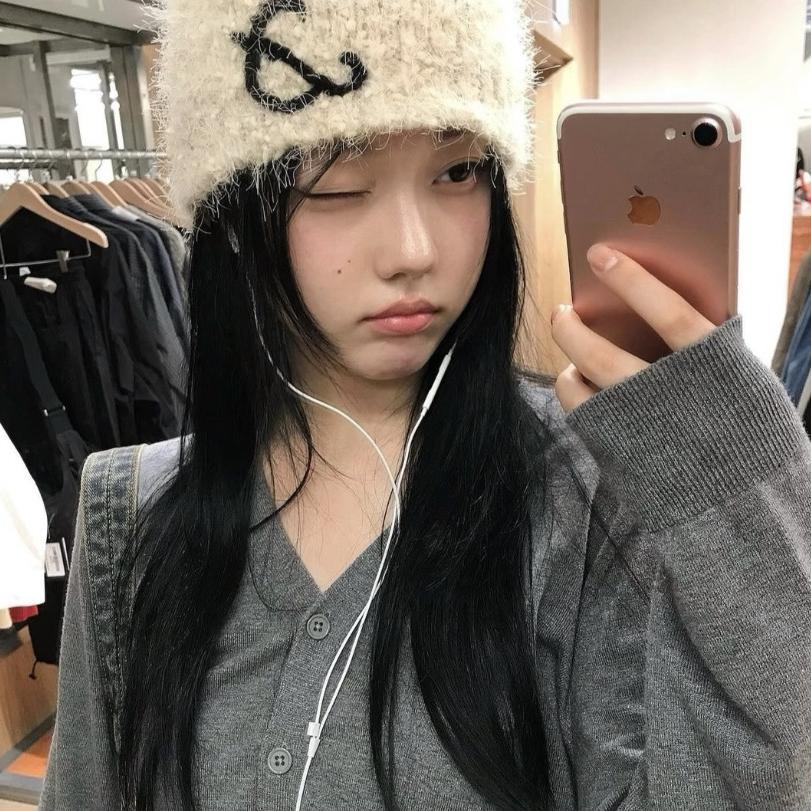 哲哲会穿搭🐷