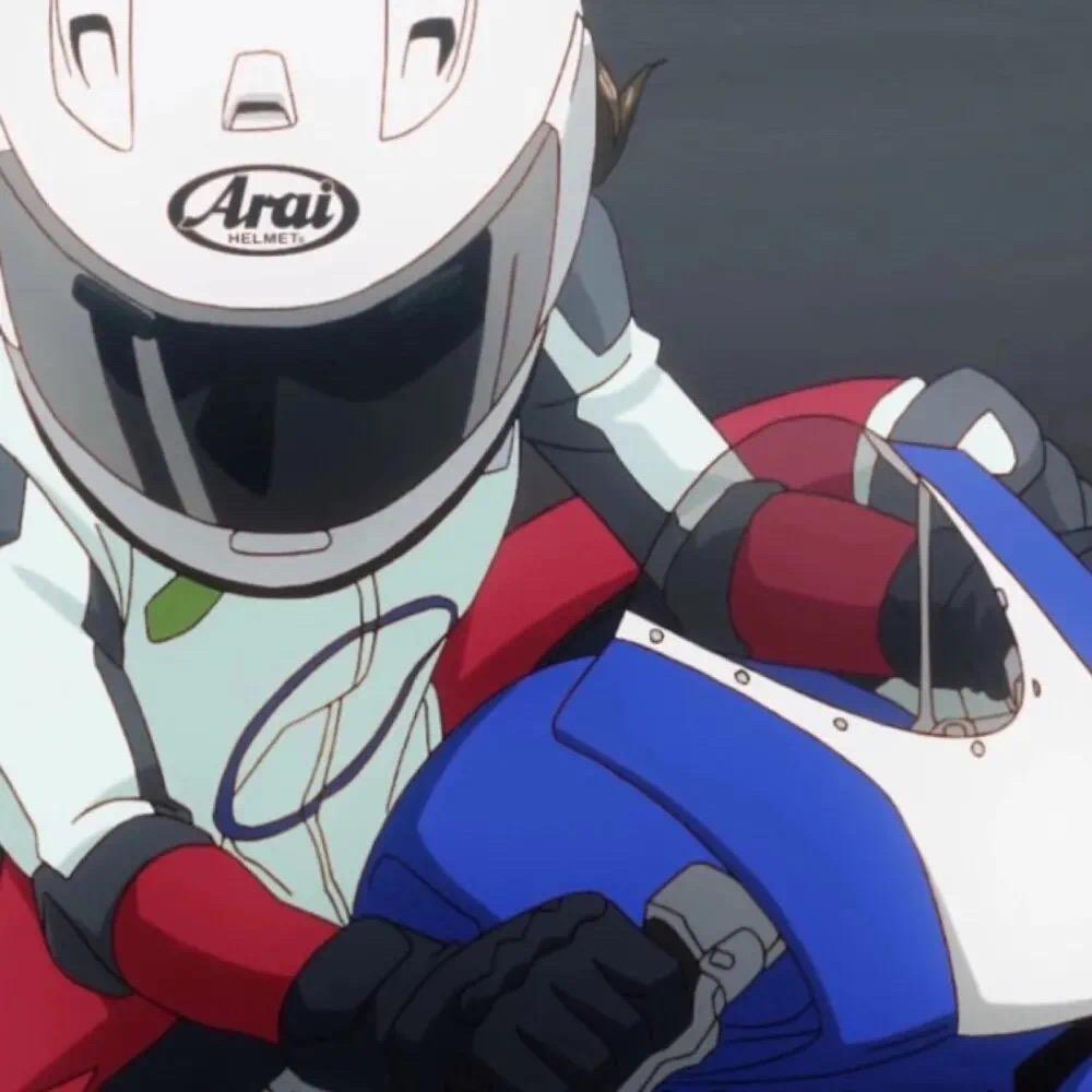 🐻战士永远不会摘下它的头盔