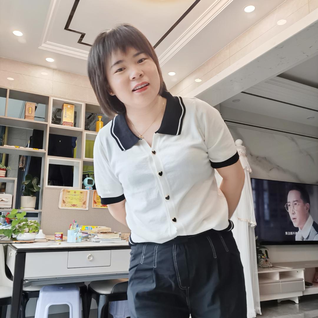 严氏家族