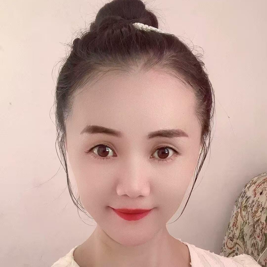 双燕在新疆