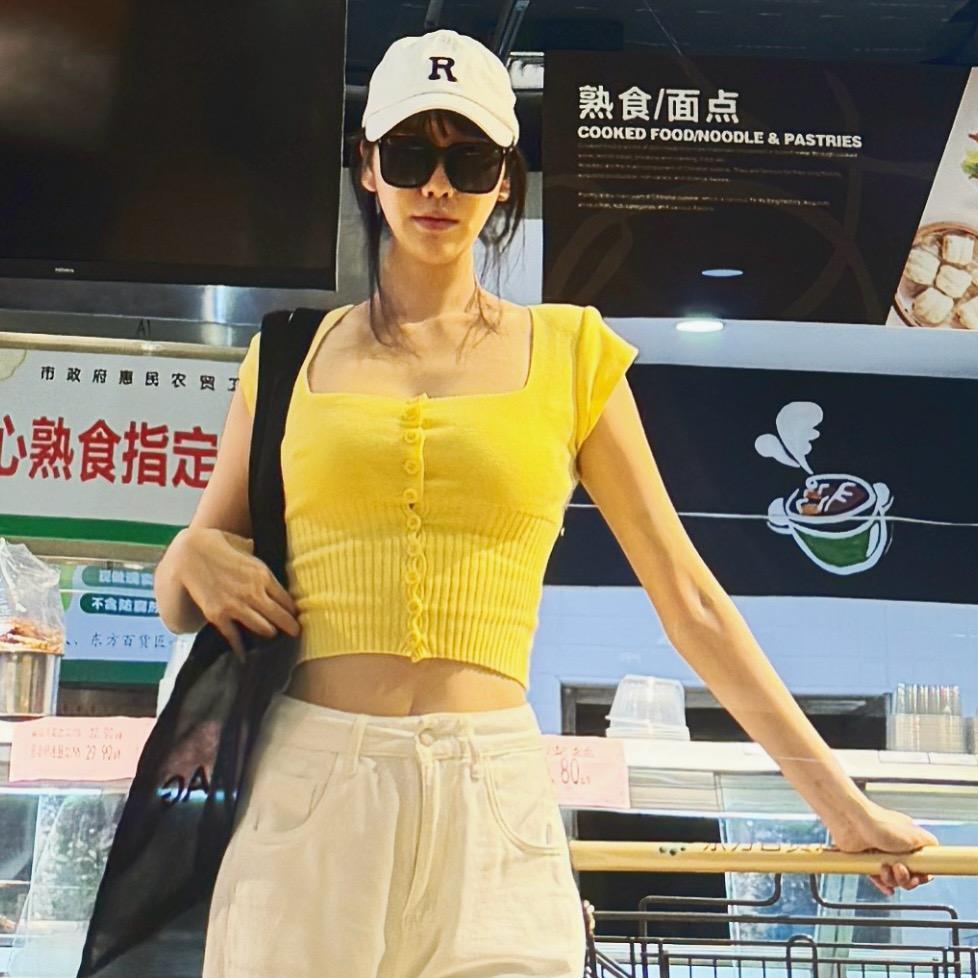 某某某某
