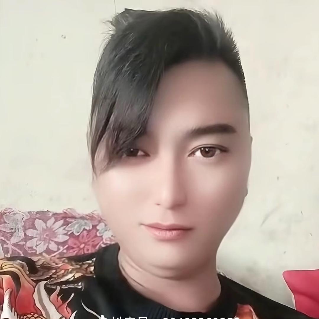 牛爷爷cos性感猫娘勾引隔壁人妻壮壮妈