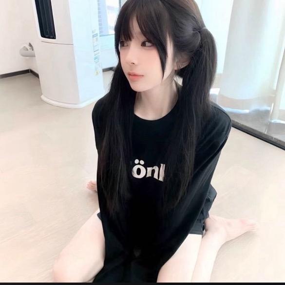 小魚^