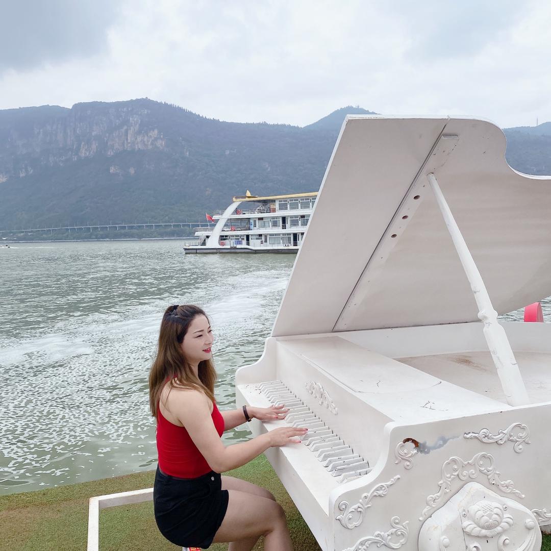 龙飘飘传媒（昌付二哥）