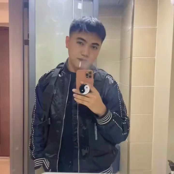 小沧沧.