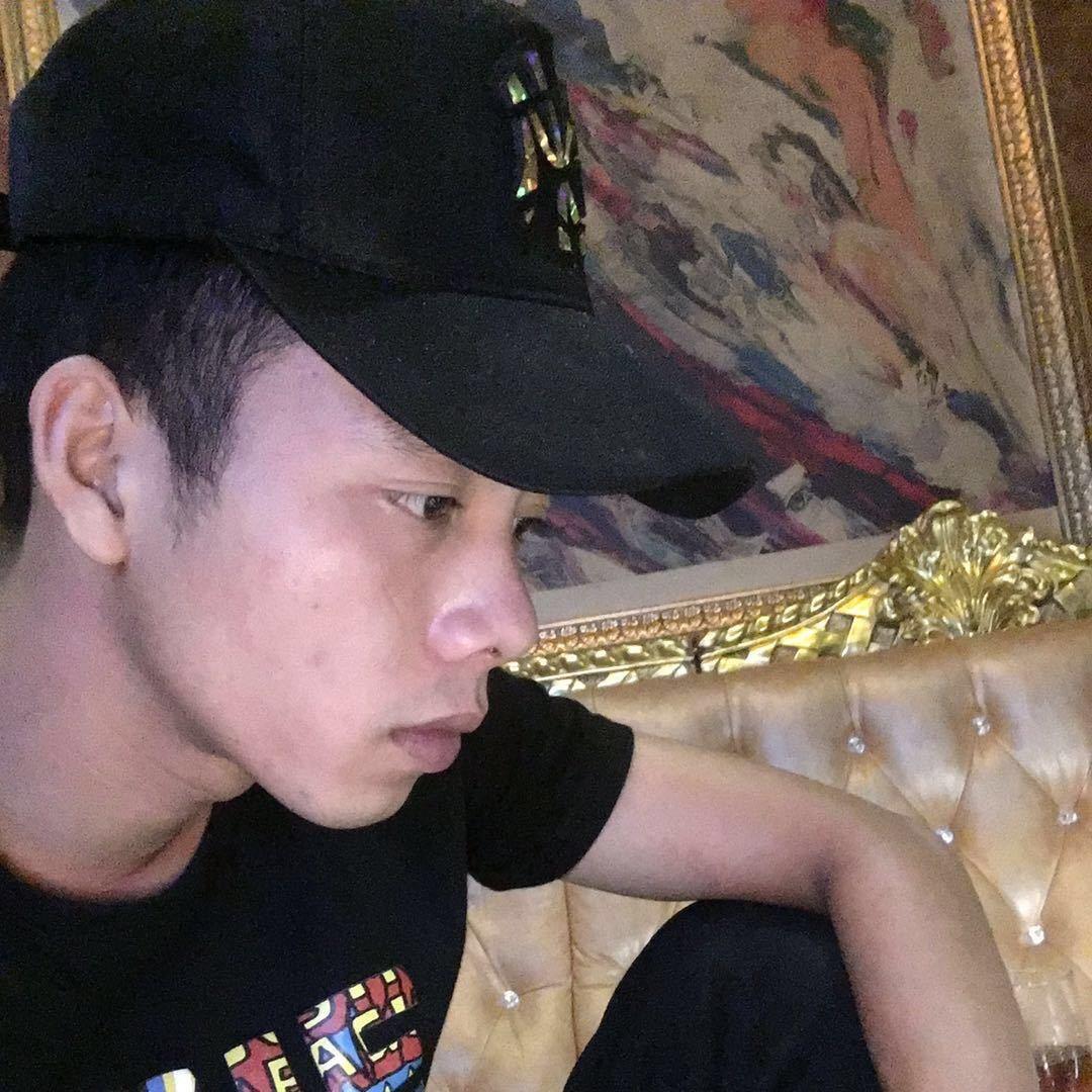 坚仔