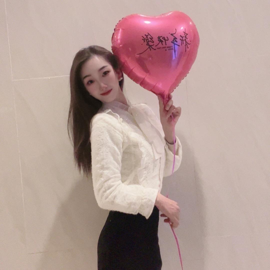 小张同学👩‍🎓