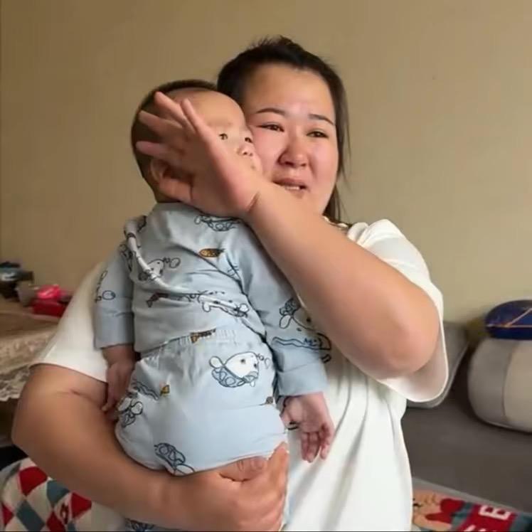 荣婷婷
