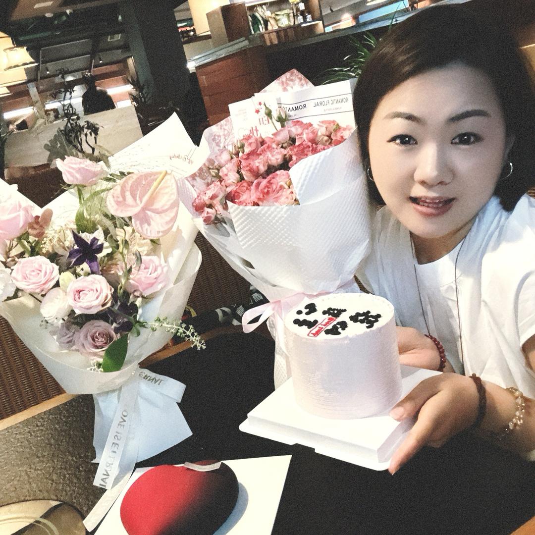 馍登少妇