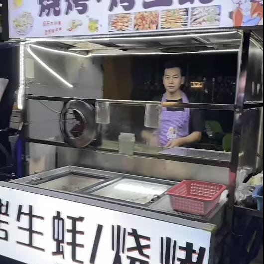 户外摆摊家用逆变器工厂