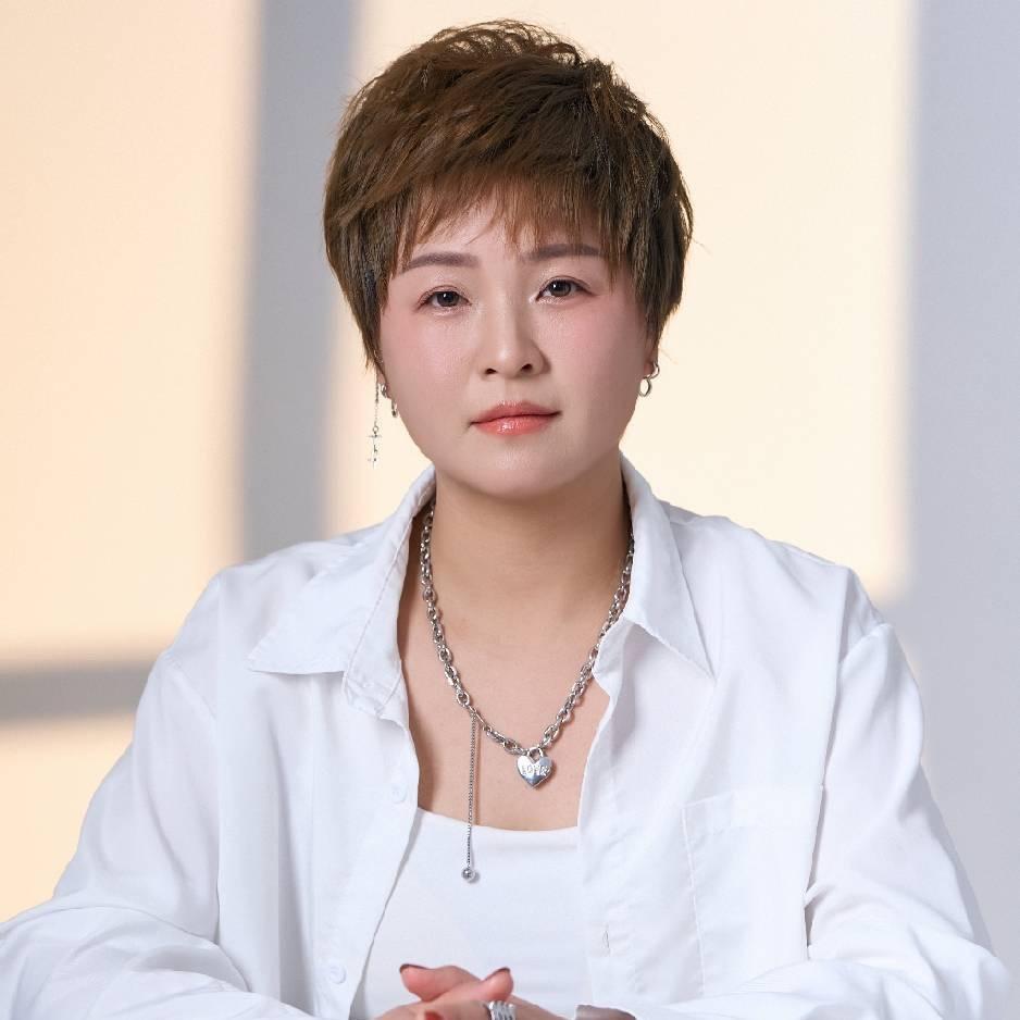 美睫私人定制 三老板