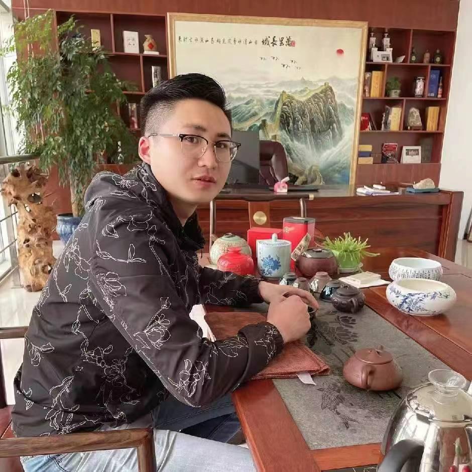小刘来了