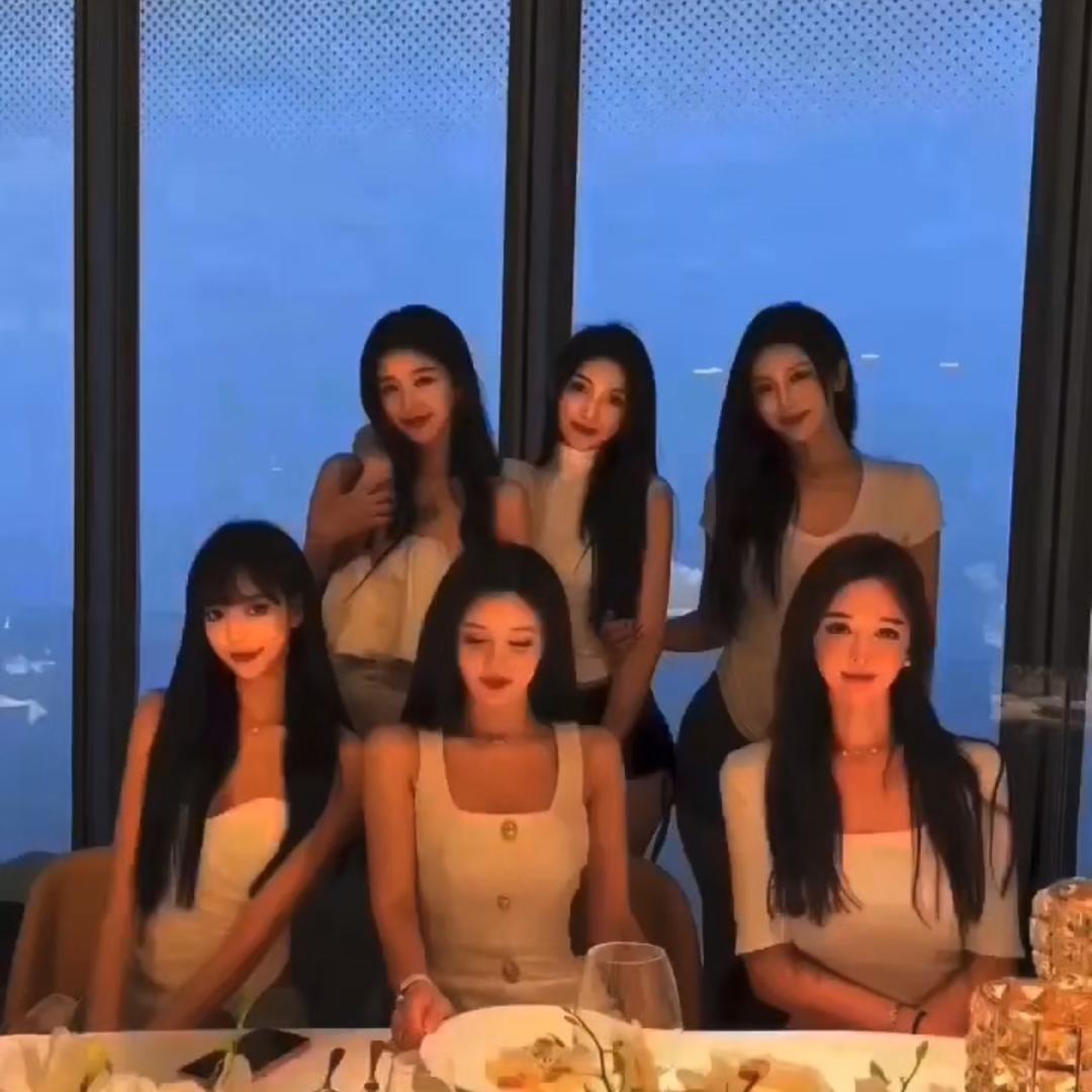 小蜜桃🍑（雅泰汇）