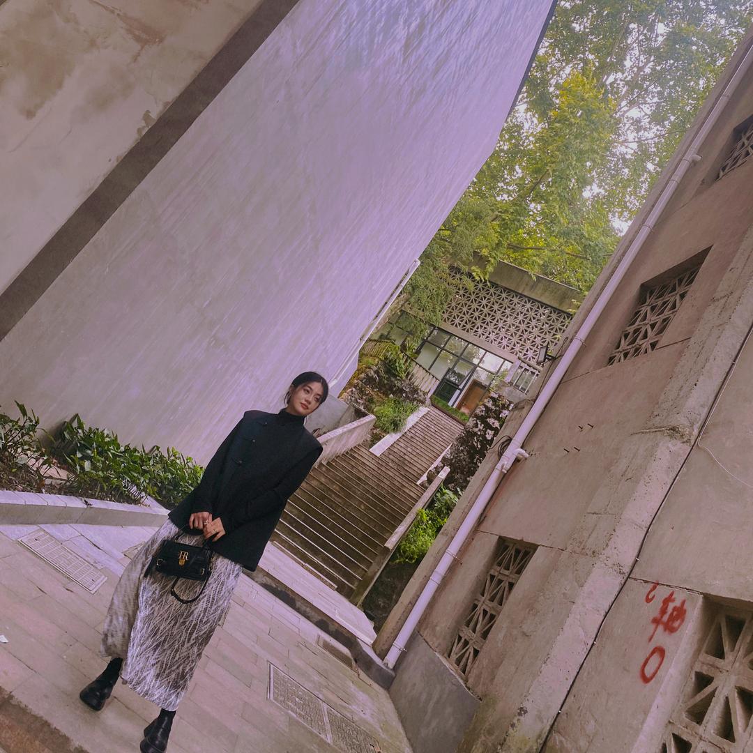 梵挚服饰主理人：范范