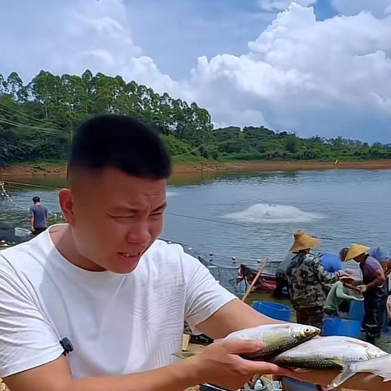 渔兄渔弟强子（下饭鱼）