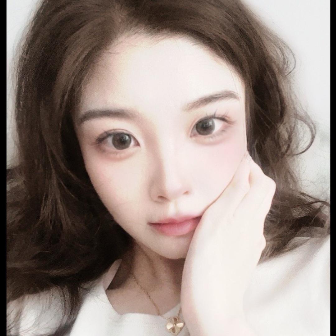 美女爱生气