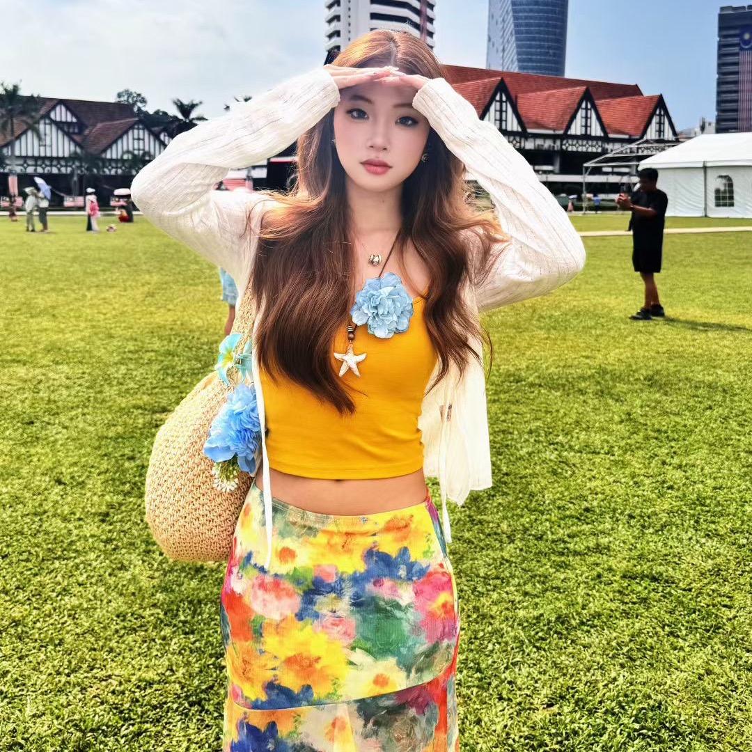 双子座的“虎牙妹”