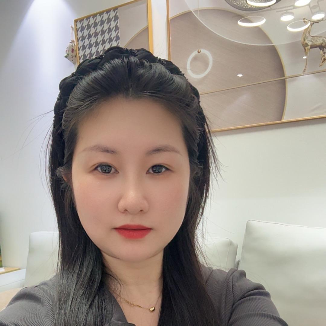 李小倩