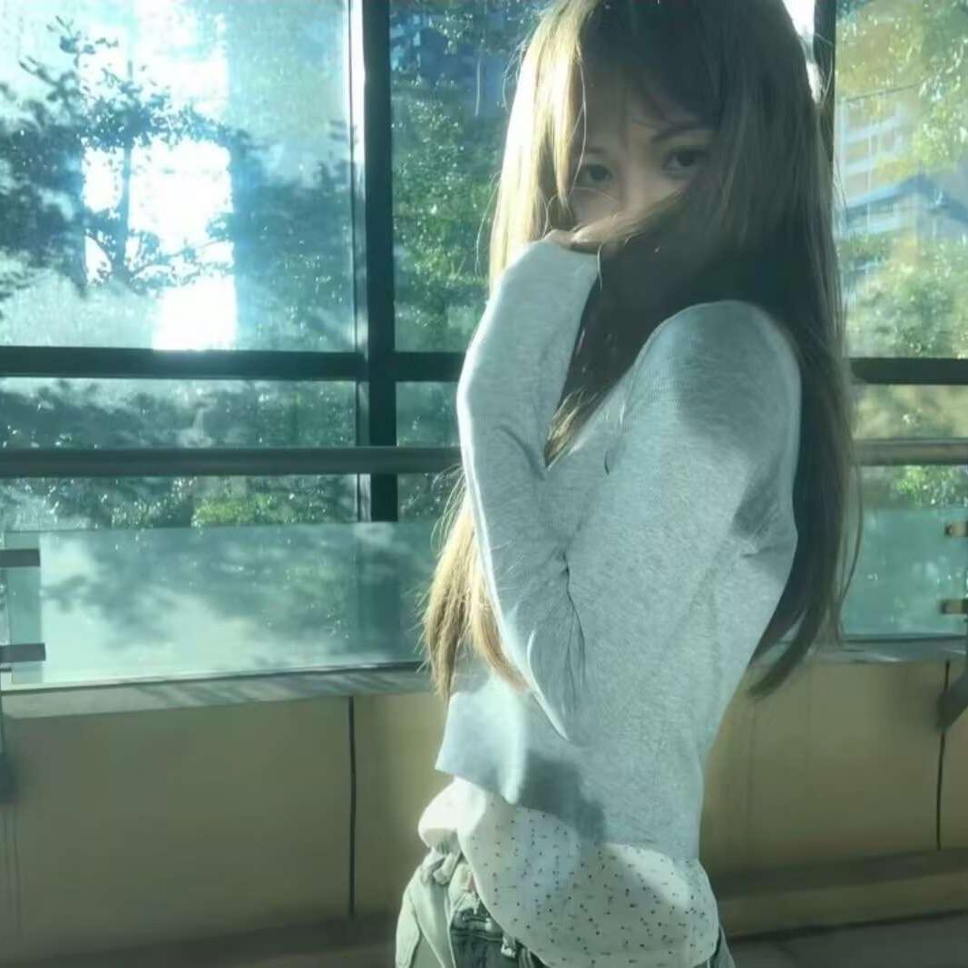 我叫略…