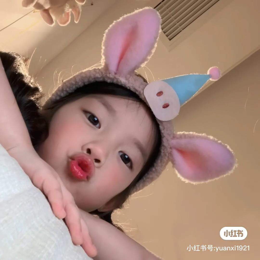脸1点也不圆