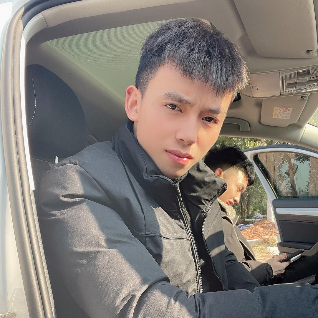 陈奕辰美食解说