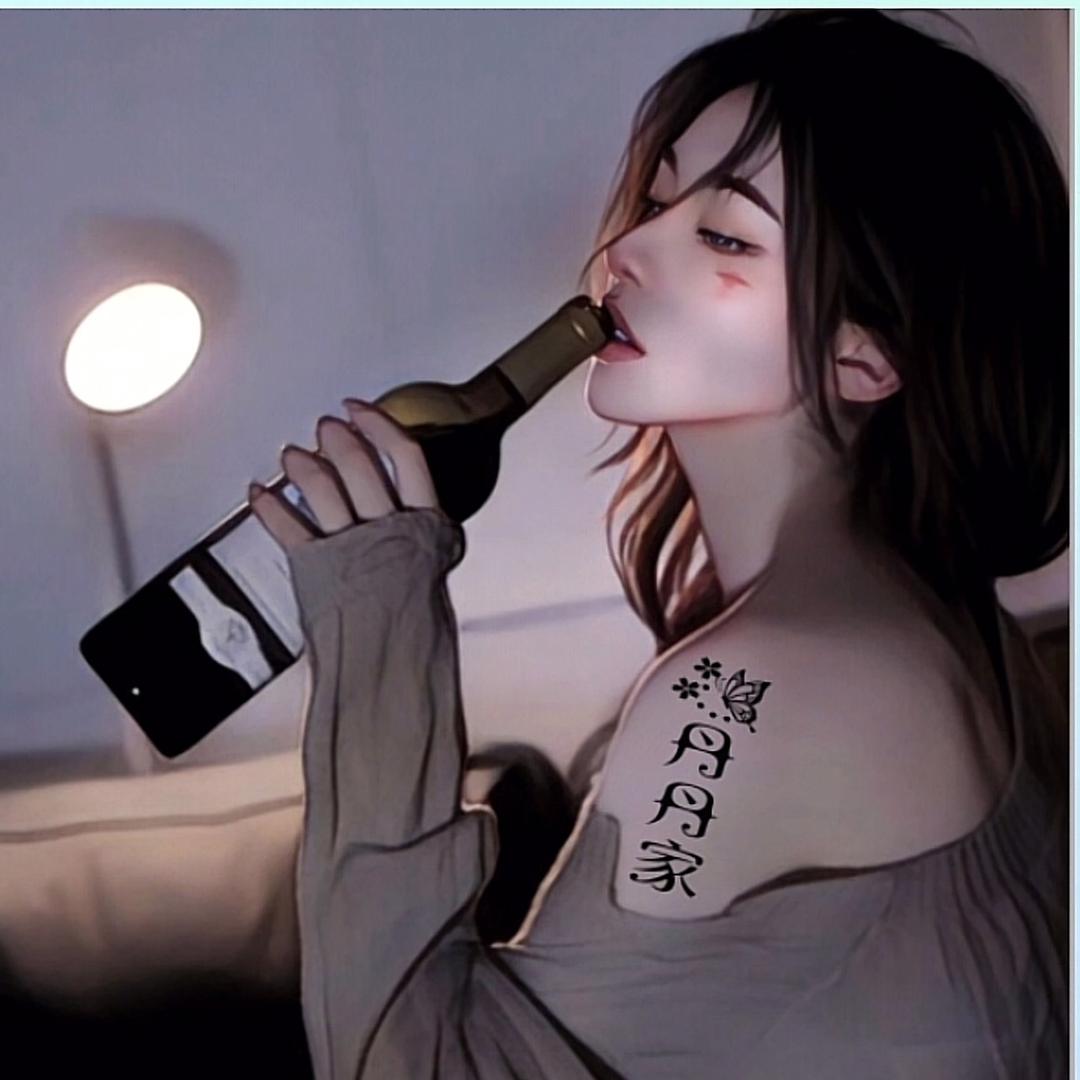 丹丹家时尚潮流穿搭。