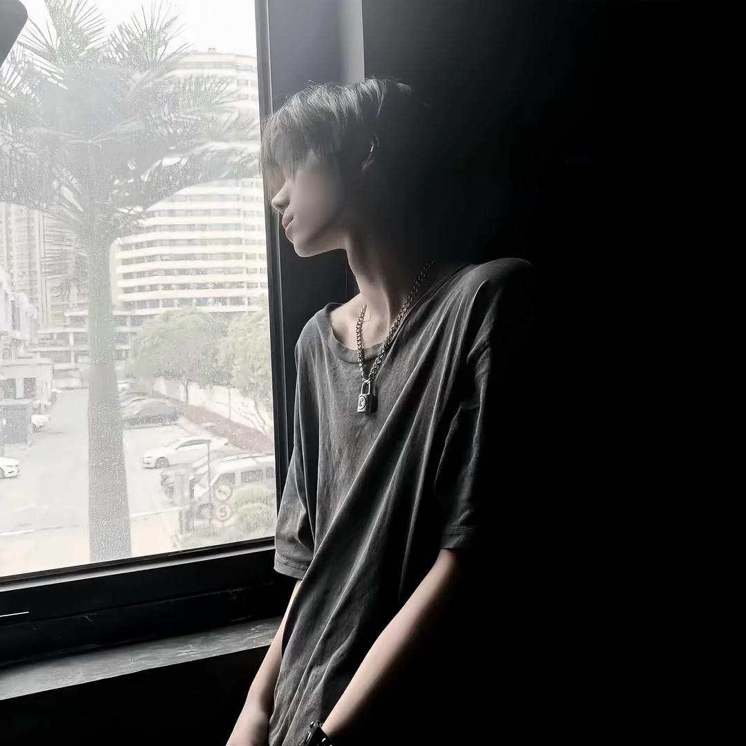 펑안치 7️⃣
