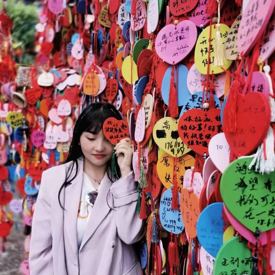 吃货小姐。