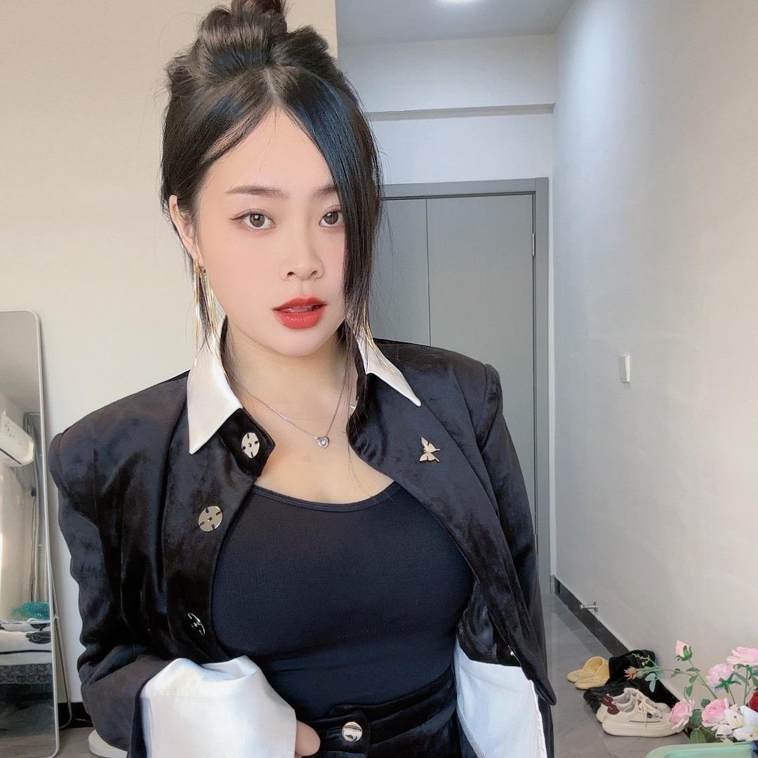 云南妹子😘