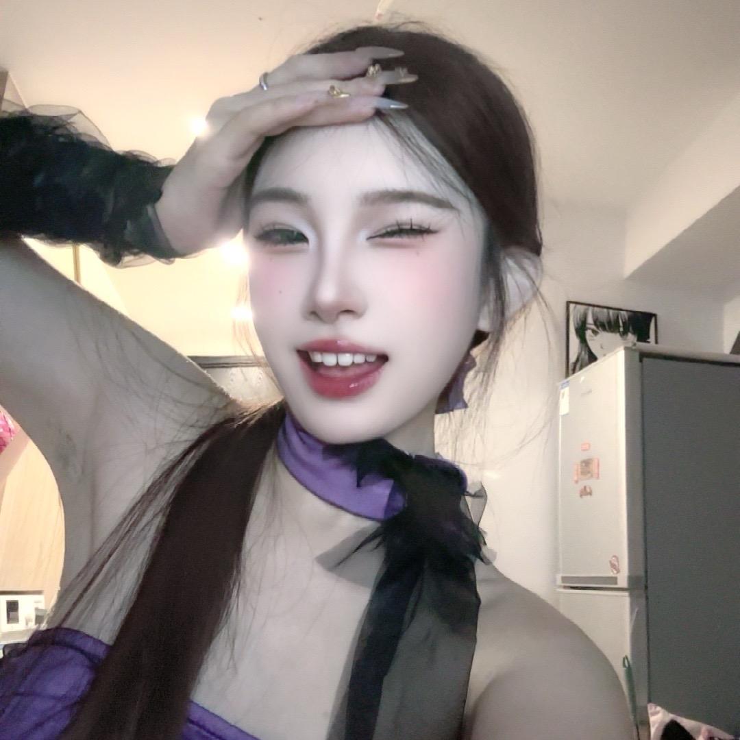 每天emo一万次🫧