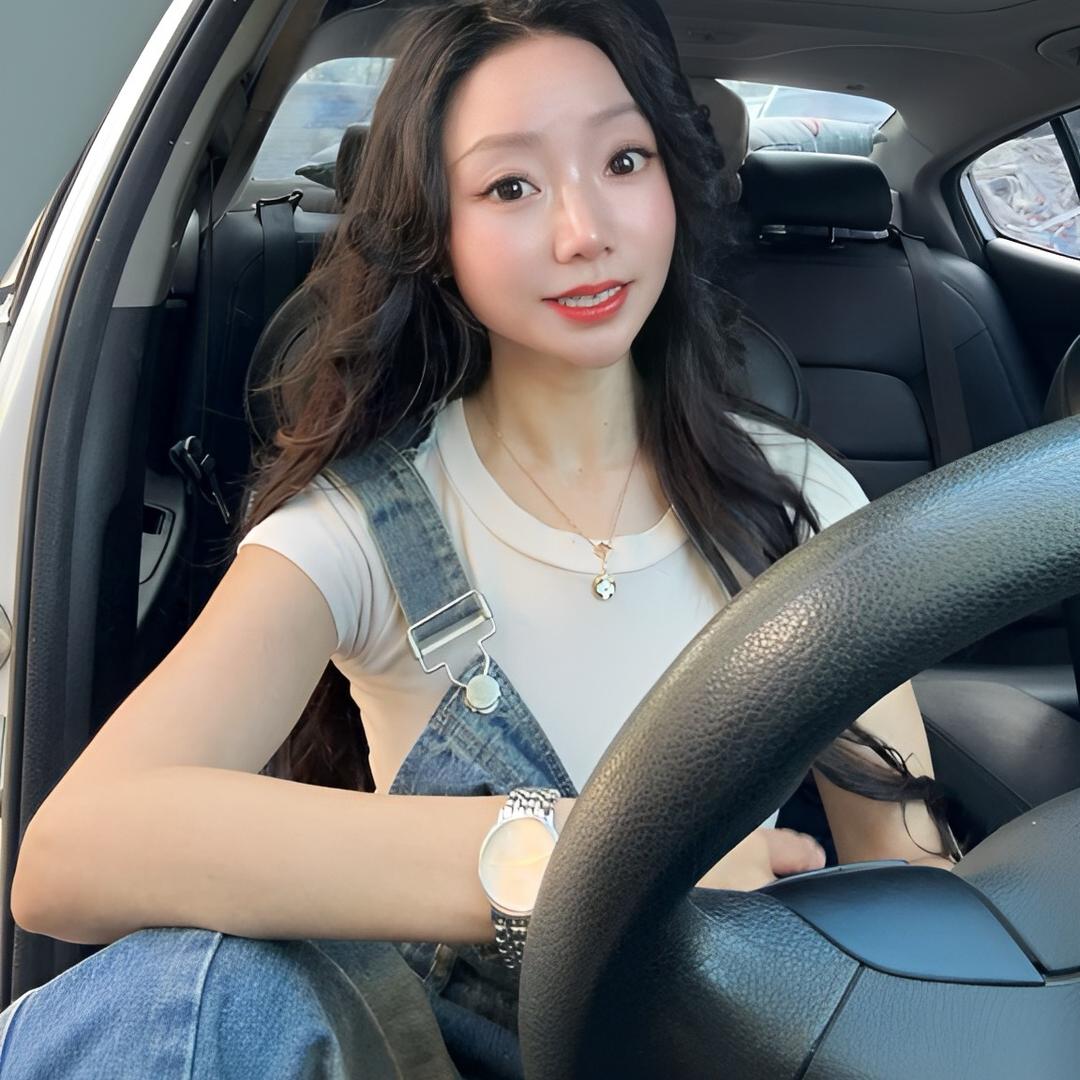 卡姿兰“大👁️👁️”