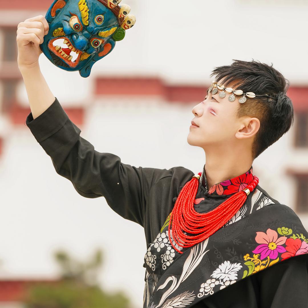小源哥吃吃吃