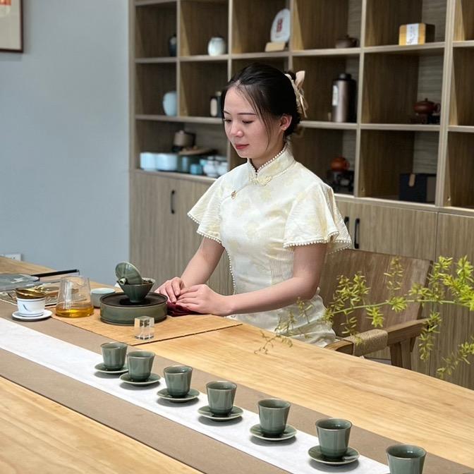 漆万漆