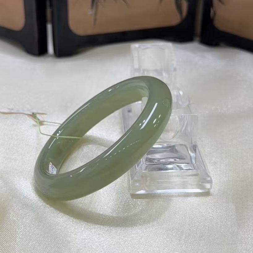 婉玉玺珠宝店