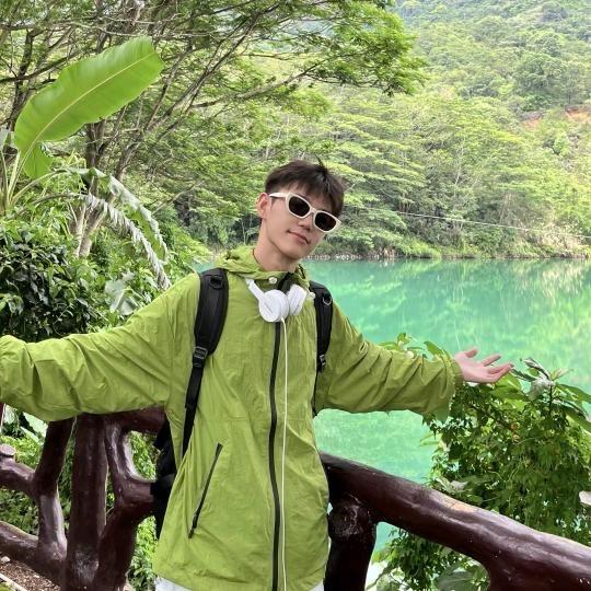 贵州导游阿恒