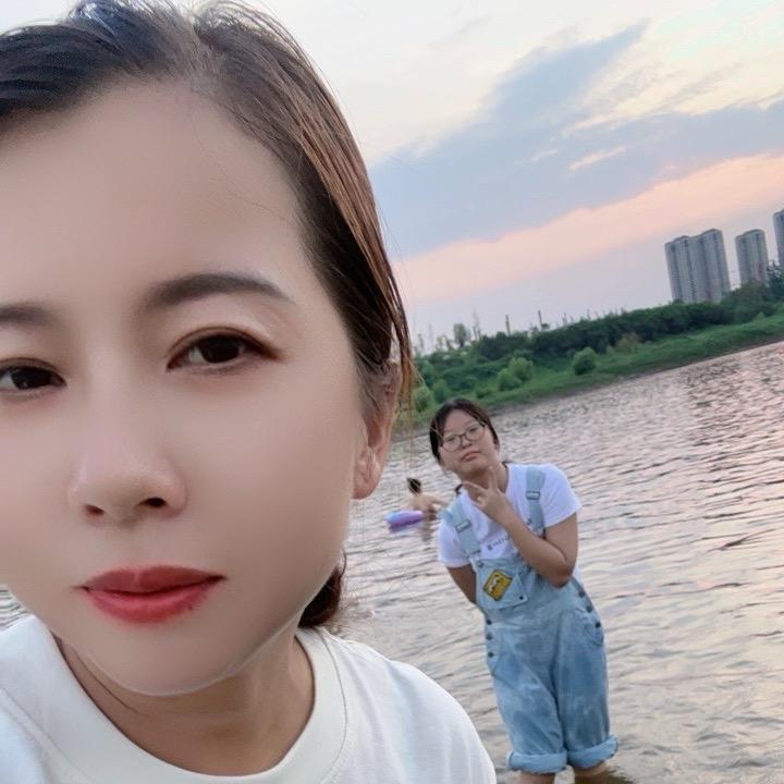 a梅梅